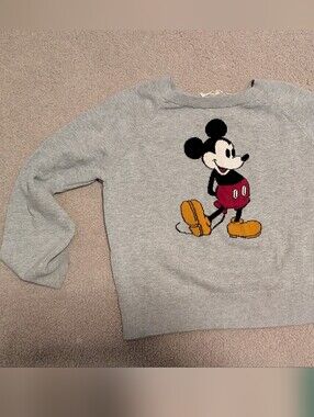 Kids Uniqlo Disney Light Gray Mickey Graphic Sweatshirt